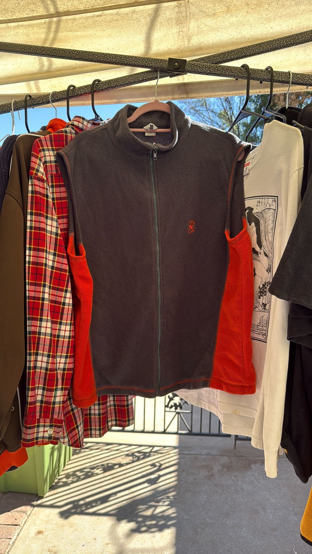 Vintage Converse Fleece Vest – Gray/Orange Zip-Up Street Style