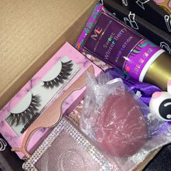 Holiday gift box | Eyelash Beauty box