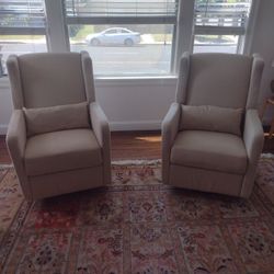 Recliner Chairs