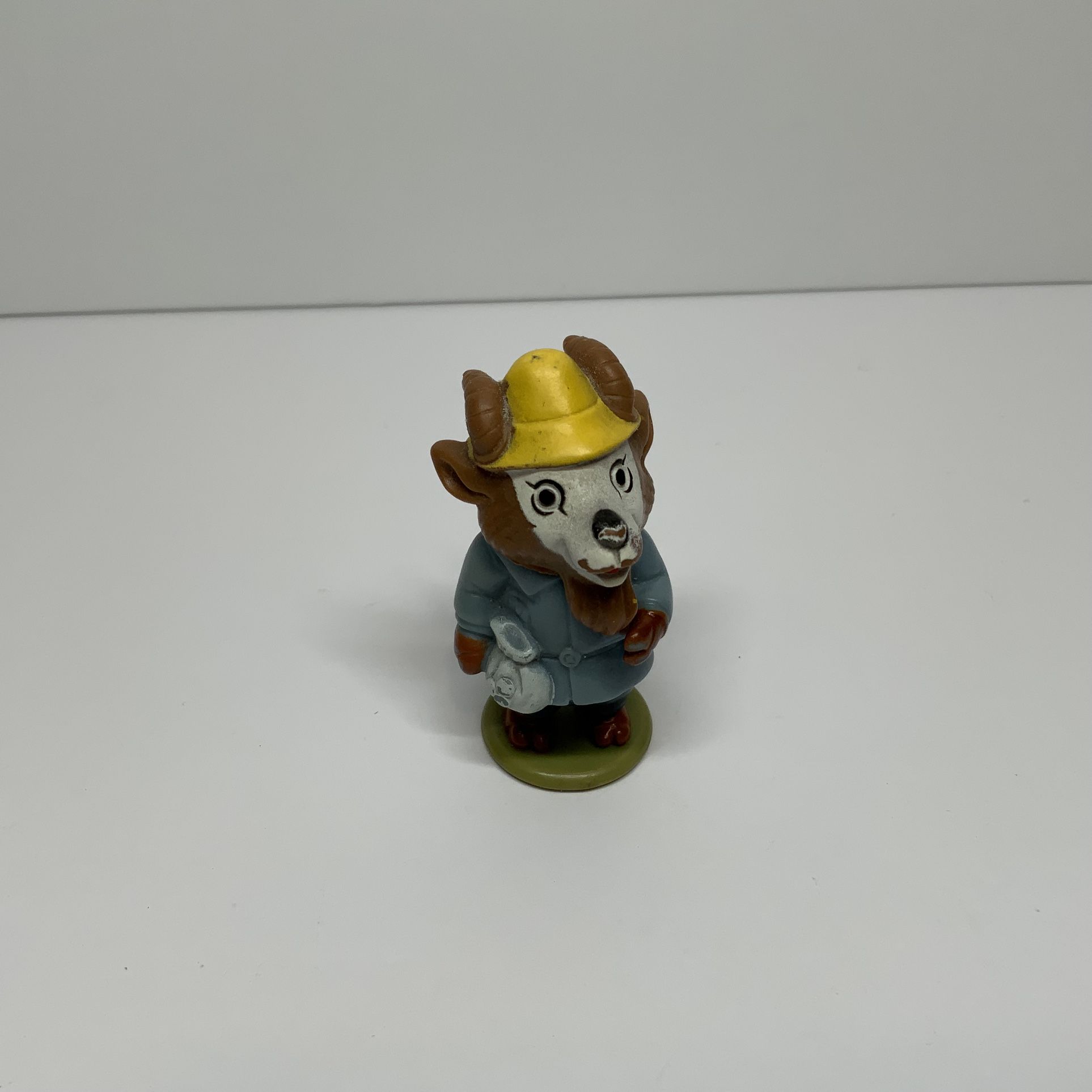 Vintage 1976 Playskool Richard Scarry Puzzletown People Farmer Alfalfa Figure