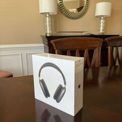 Apple Airpods Max 2nd Gen - Black - Brand new in box