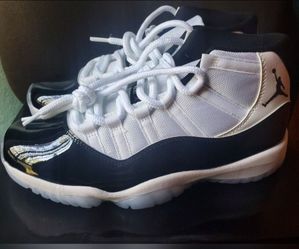 Air Jordan 11 Concord. Size 10