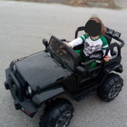 Battery operated jeep