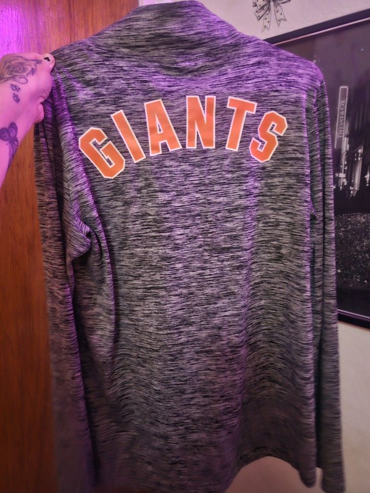 Size Large Victoria Secret Pink Giants Sweater 