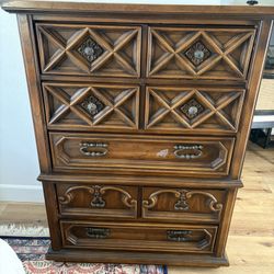 5 Drawer dresser