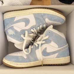 Retro 1 Denim Size 7.5 Mens / Size 9 Womens 