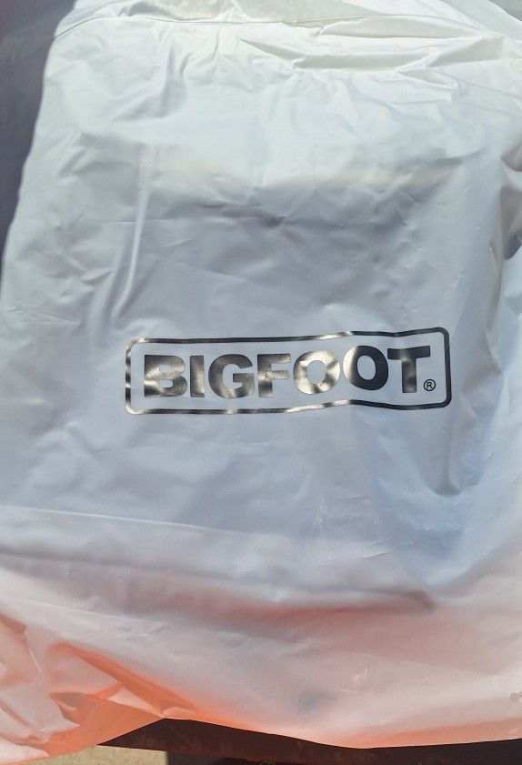 Bigfoot Backback Cooler