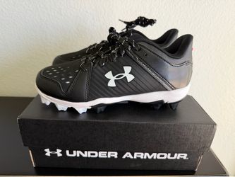 Under Armour Leadoff Low Cleats