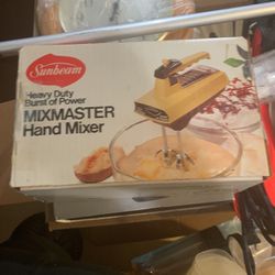 Sunbeam Mixmaster Hand Mixer