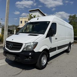 2014 Mercedes Sprinter 2500 High Roof Extended