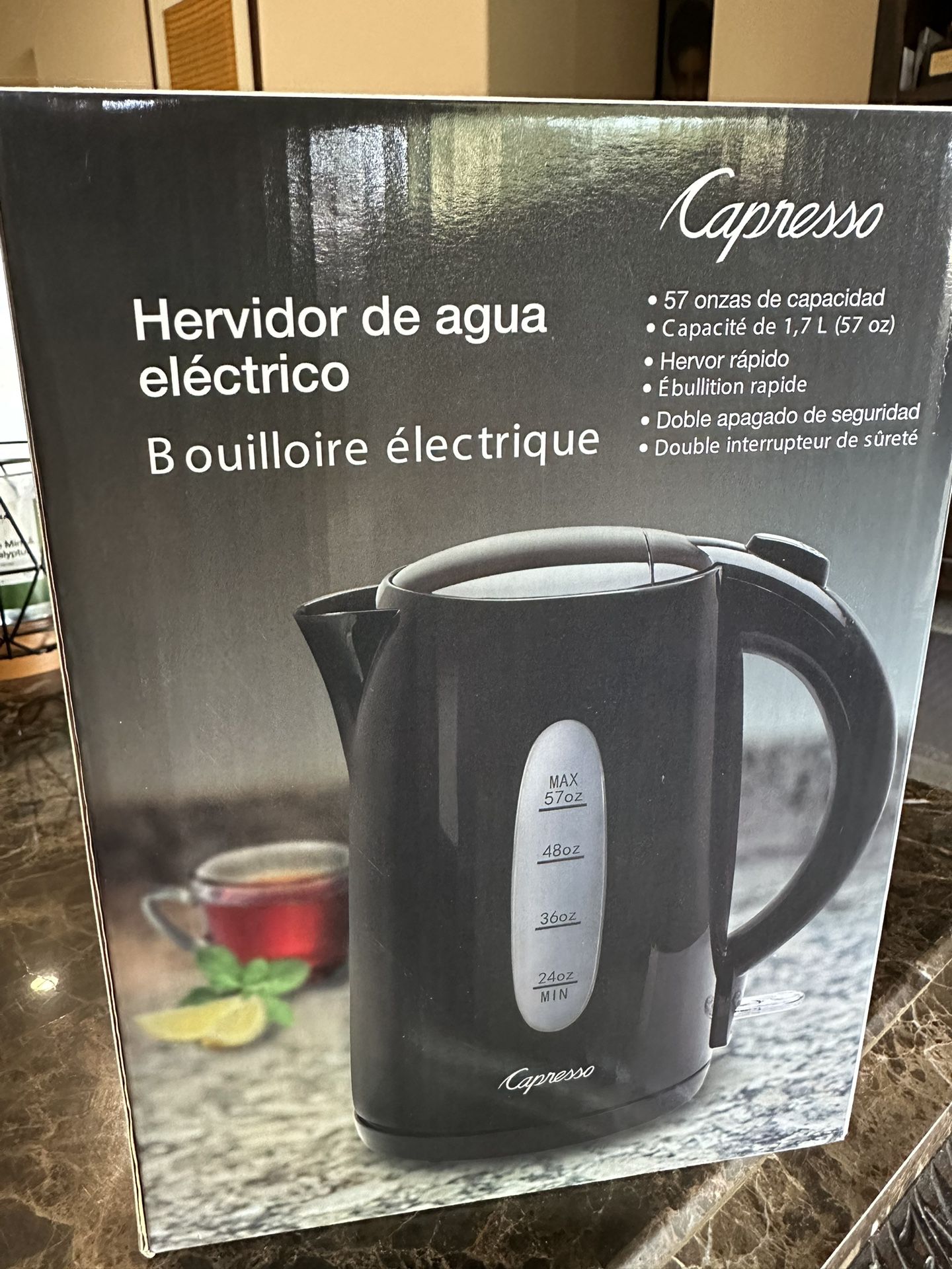 Capresso Black 1.7 Liter Electric Water Kettle for Sale in Bakersfield, CA  - OfferUp