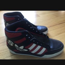 Adidas Man’s Shoes Size 10