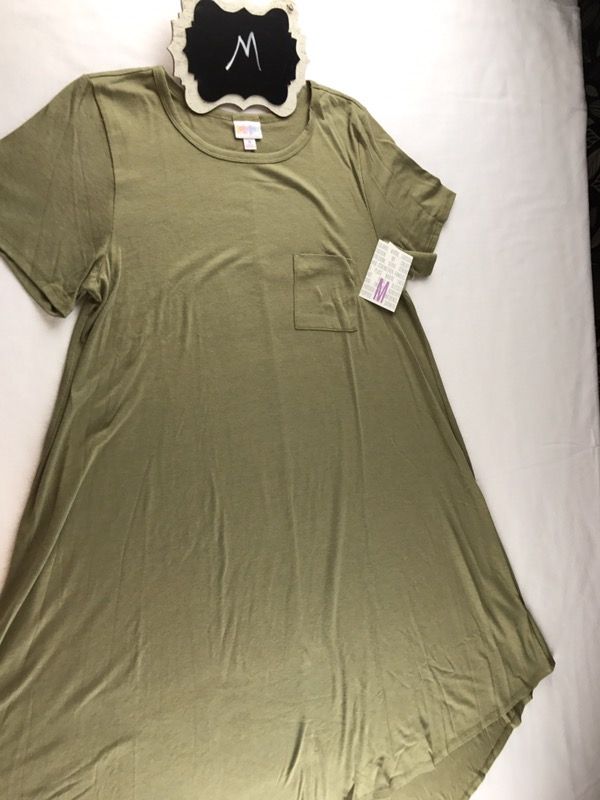 Lularoe Carly Medium new