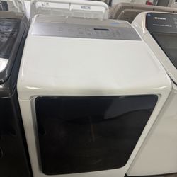 Samsung Electric Dryer $399