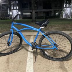Beach Cruiser Bike Excellent condition needs new chain
