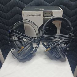 Monitoring Headphones