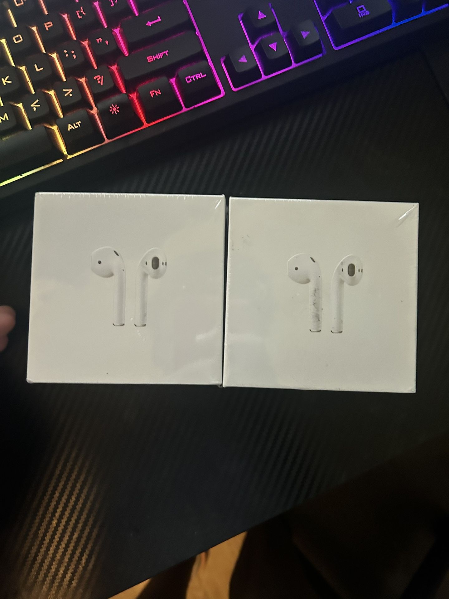 Airpods