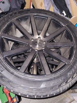 dub 24 inch s121 shot caller On Pirelli Scorpions