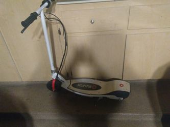 Razor E200 Electric Scooter Red/White
