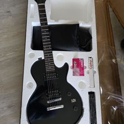 Epiphone Electric Guitar Player Pack