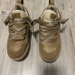 UGG size 6 