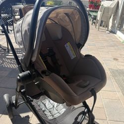 Evenflo Pivot Modular System