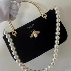 GG Velvet Large Makeover Cosmetic Bag Red/Black Two Colors Shoulder Handbag with Inner Pearl Chain