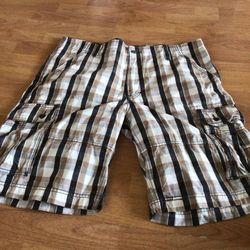 New Levi’s Cargo Relaxed Fit W38