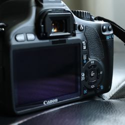 Canon T2i 