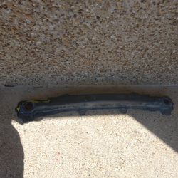 2017-18 Hyundai Santa Fe Back Rebar (Body Parts)