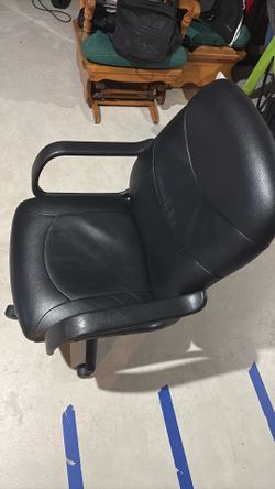 Computer chair