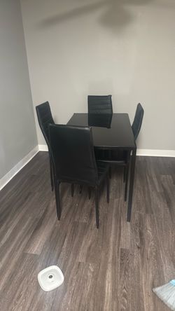 black dining table