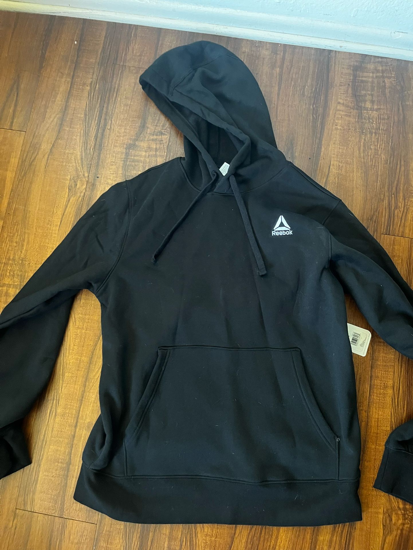 Reebok hoodie size Med