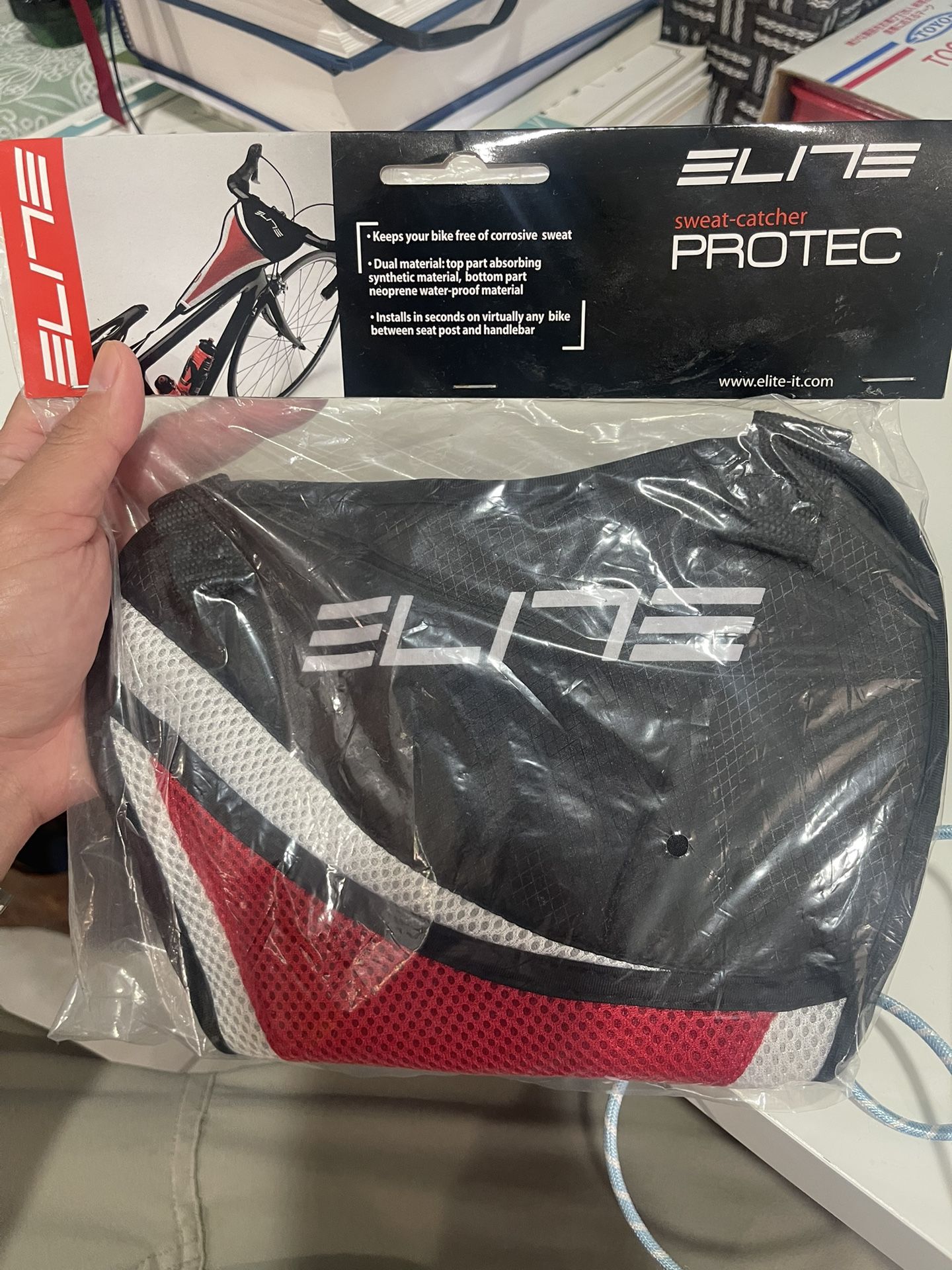 Elite Sweat-catcher Protec