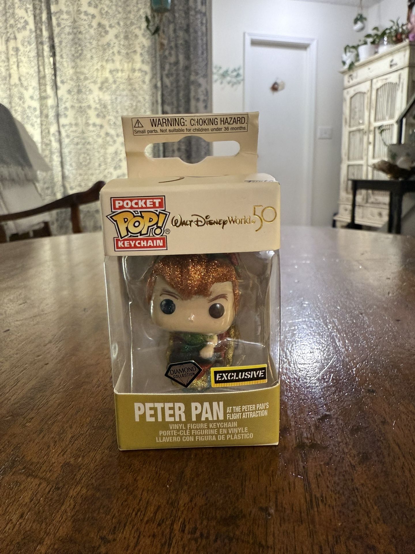 FUNKO POP! Keychain BoxLunch Exclusive Diamond Collection Peter Pan. Disney 50