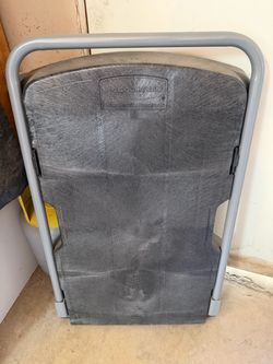 Rubbermaid Commercial Folding Platform Cart – Needs Wheels – $40 OBO