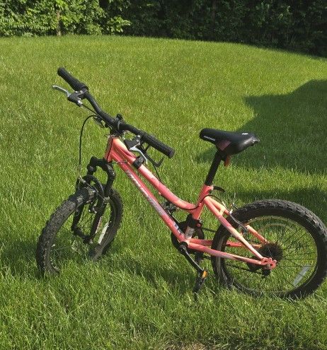 Mongoose Mountain Bike Inertia 20