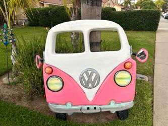 VW Groovy Van prop