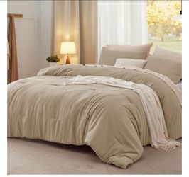 Bedsure Queen Comforter Set, Khaki Soft Prewashed Bedding for All Seasons, 3