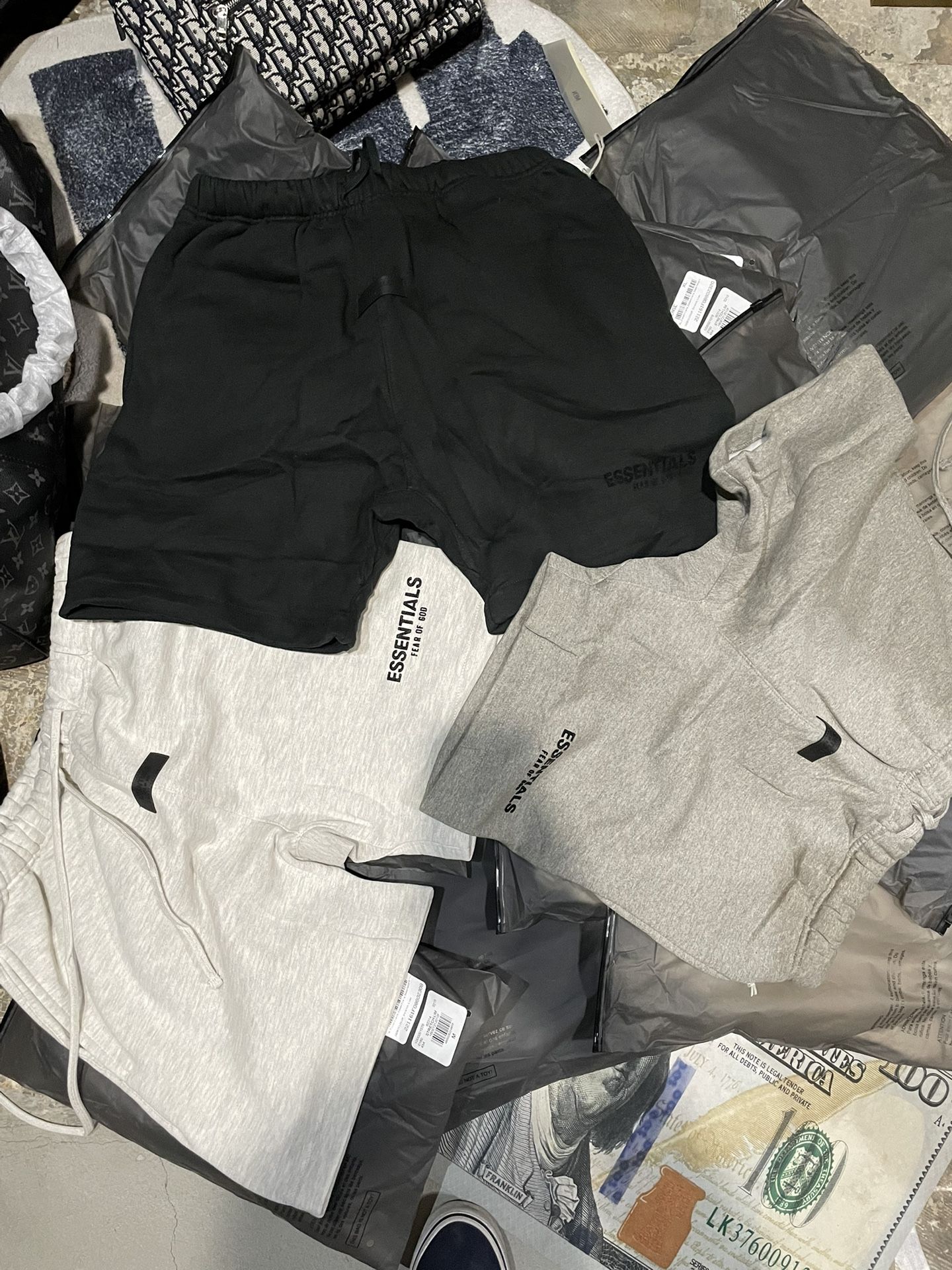 Essential Shorts S-XL $