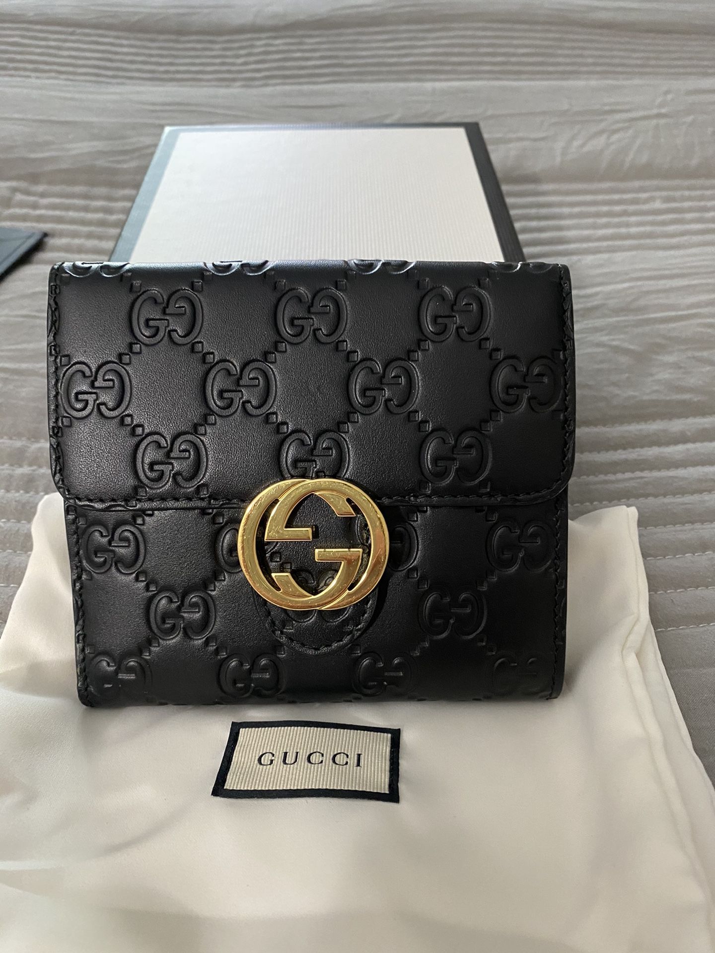 Authentic Gucci Womens Wallet