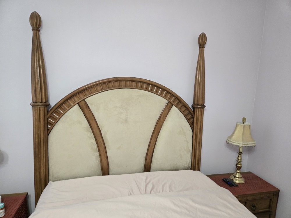 Beautiful Padded Seude Head Board