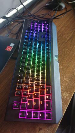 Razer blackwidow chroma v2 gaming keyboard