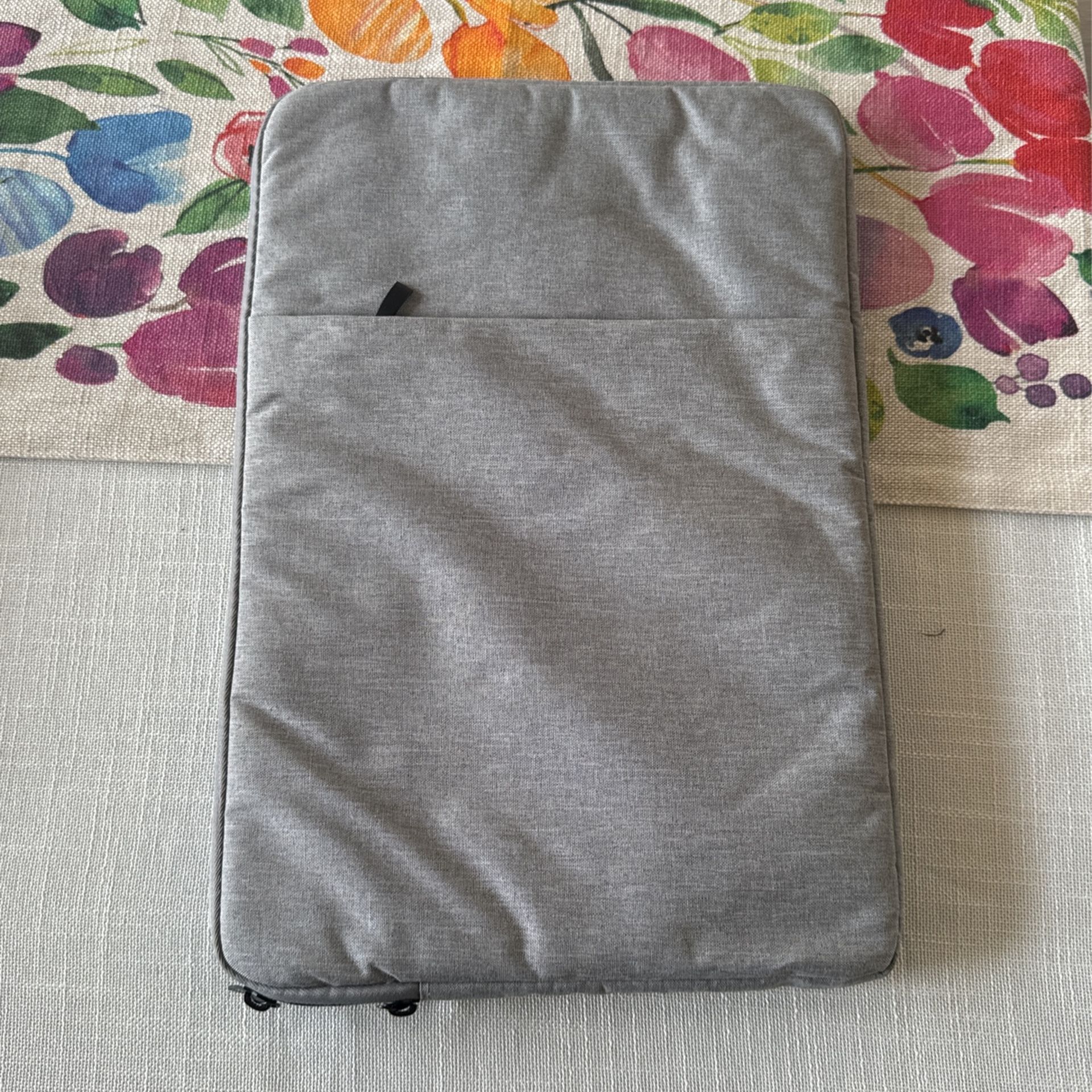 Laptop Case Holder 15.6 Inches