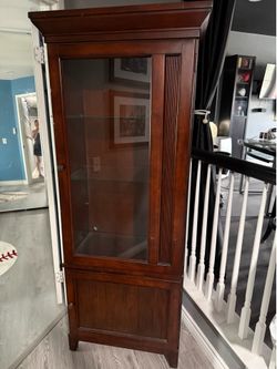 Display Cabinet