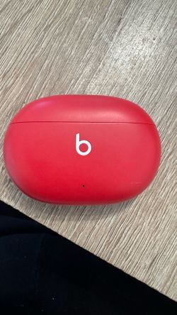 Beats Studio Buds