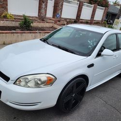 Chevy Impala, Clean Title, Smogged, 22"rims, Low Miles, Runs And Drives Great 