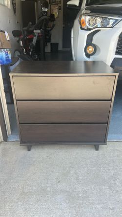 3 drawer dresser