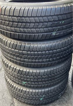 4 Llantas Usadas Michelin Defender Lt 265/60/20 $300 las 4