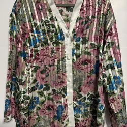 Victoria’s Secret Floral Satin Button Down Sleep Shirt Top Women’s Size M – Flawed 